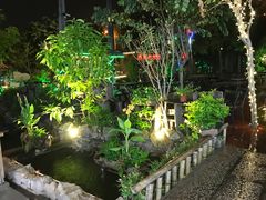 -花溪雨·森林餐厅(石基店)