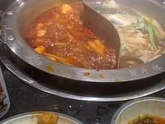 -井格重庆火锅(西直门凯德Mall店)