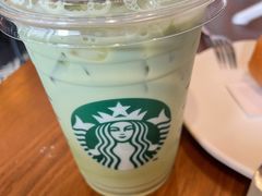 -星巴克(杭州银泰城西一店)