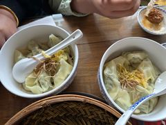 -笑来喜馄饨小笼工坊店(湖滨街店)