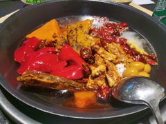 -四小区火锅·巷子里的重庆火锅(花照壁店)
