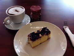 蓝莓芝士蛋糕+热巧克力-榖屋house of flour(张江首店)