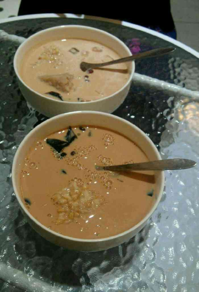 杨小贤(荣军路店)-"杨小贤甜品是我们去柳州旅游的时候去吃的一.