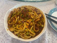-汗腾格里·风味餐厅(新疆驻京办店)