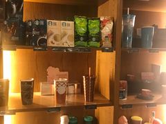 零售区-星巴克(襄阳公园店)