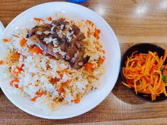 -米赫曼新疆餐厅·清真(老沪闵路店)