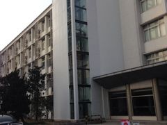 iphone_upload_pic-上海对外经贸大学(古北校区)