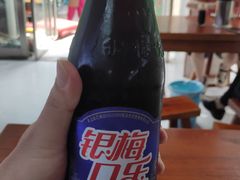 -丁红照水煎包胡辣汤