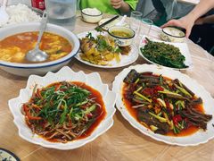 -洪霞餐馆