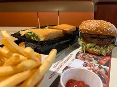 火烤双层牛肉特堡-The Habit Burger Grill 哈比特汉堡(复兴soho店)