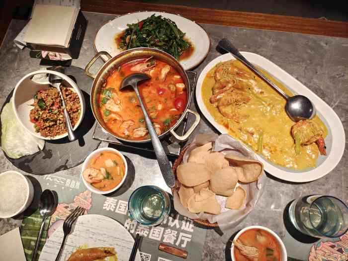 金牌泰香米(成都银泰中心店)-"辞旧迎新的日子里,多数餐厅已不营业.