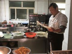 -清真马杰山牛肉汤馆