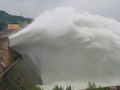 -黄河小浪底水利枢纽风景区