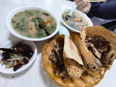 -洪峰浩老北京烧饼夹肉(角门路店)