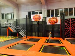 -嗨翻Hi-Fun竞技主题乐园·蹦床亲子生日轰趴(国光1937店)