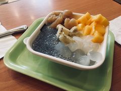 -满记甜品(南京虹悦城三店)