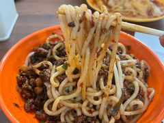 -玲玲米粉·新疆现炒米粉(大十字总店)