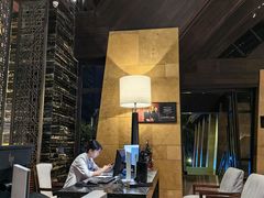 -三亚湾海居铂尔曼度假酒店