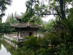 -习家池