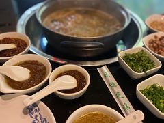 -丫丫汤膳打边炉(宏府408坊店)