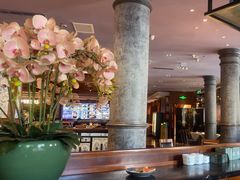 -八府香鸭·啫啫煲(华山路店)