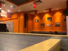 -名门潮牛·鲜牛肉海鲜火锅.烧烤自助餐厅(诚丰广场店)