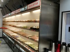 自助取餐区-屋头串串(新街里店)