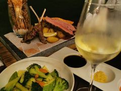 -宴悦海鲜餐厅·游水海鲜·牛排(亚龙湾瑞吉店)