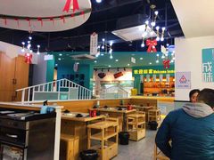 大堂-屋头串串(龙潭寺店)