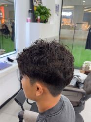 -尤司男士国潮理发馆