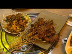 -沪上名羊天下•烤羊腿•东北烧烤•小龙虾(浦东直营总店)