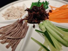鸡丝凉米线-云海肴云南菜(浦江欢乐颂店)