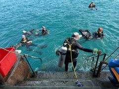 -亚龙湾海底世界