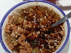 -红渡小香·牛肉麻辣香锅(车站南路店)