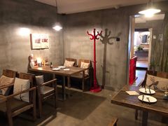 -HIGH FIVE哈福手工汉堡(桂林路店)