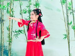 -九月鹰飞汉服摄影工作室