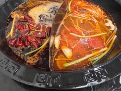 -重庆川渝肥妹火锅