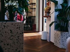 -Line 咖啡(石厦花园店)