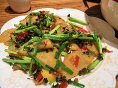 韭菜花炒洋芋-缘生态云南菜·野生菌庭院餐厅(华侨城店)