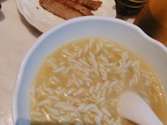 猪扒螺丝粉-大有利茶餐厅(福民店)