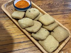 -猫爷的腔调·黔小馆(交大医学住宅区店)