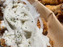 炸鸡一半一半-富乐满韩国正宗炸鸡韩国料理(虹泉路店)