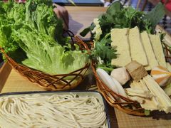 -头壹号  羊汤·饸饹面·大油条(嘉华店)