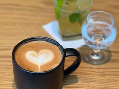 -星巴克臻选(上海合生汇1F店)