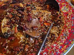 -八府香鸭·啫啫煲(华山路店)