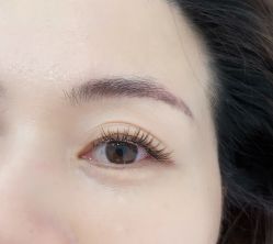 -花岐款式专研健康美甲沙龙