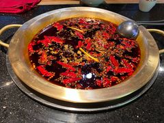 -潮火锅·麻辣牛肉火锅(观音桥方圆·LIVE店)