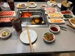 -海底捞火锅(新松江路生日主题店)