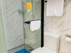 -上海怡沁园度假酒店