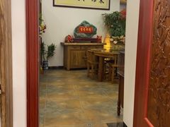 -东馆和天下特色餐饮(工农店)